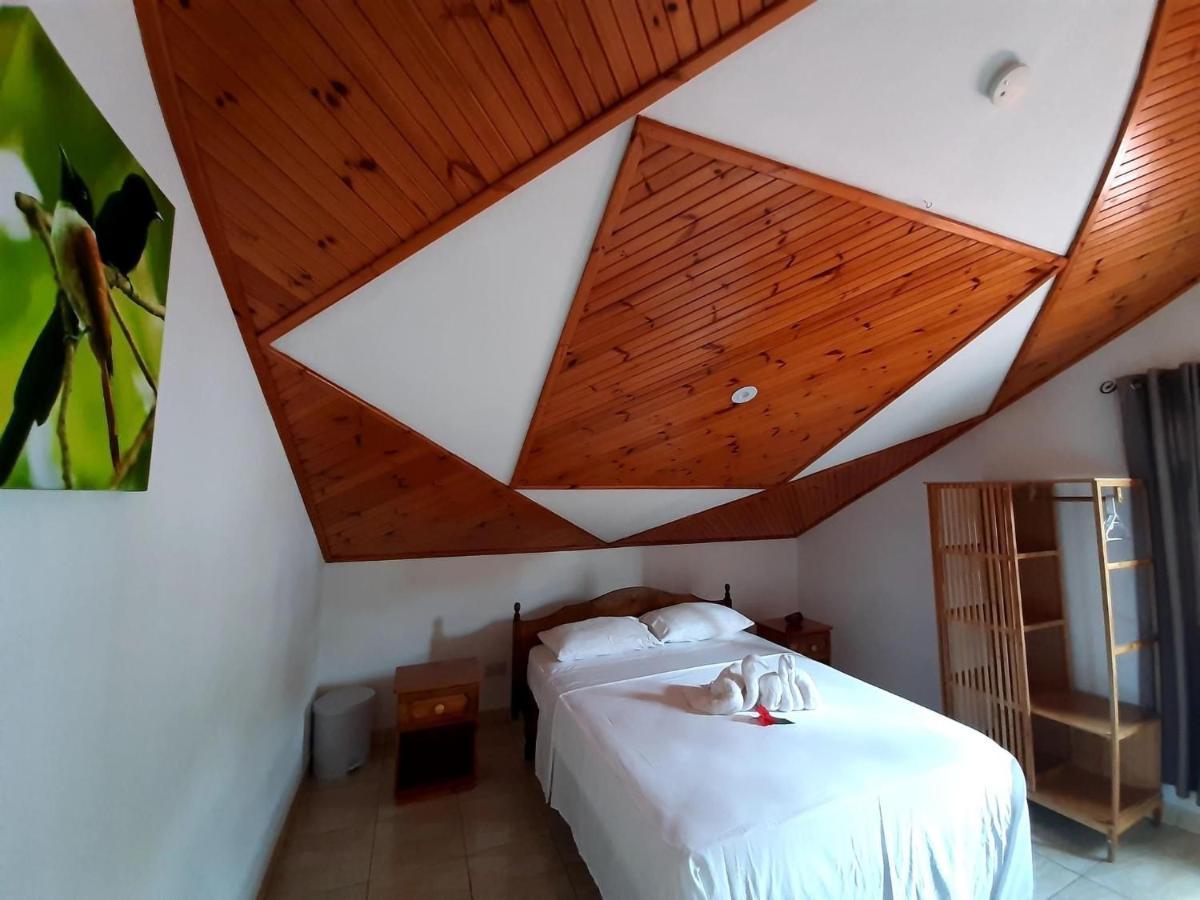 Hotel La Source Self Catering La Digue Exterior foto